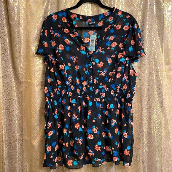 torrid Tops - Torrid black, blue & coral floral chiffon flutter blouse, size 2 NWT